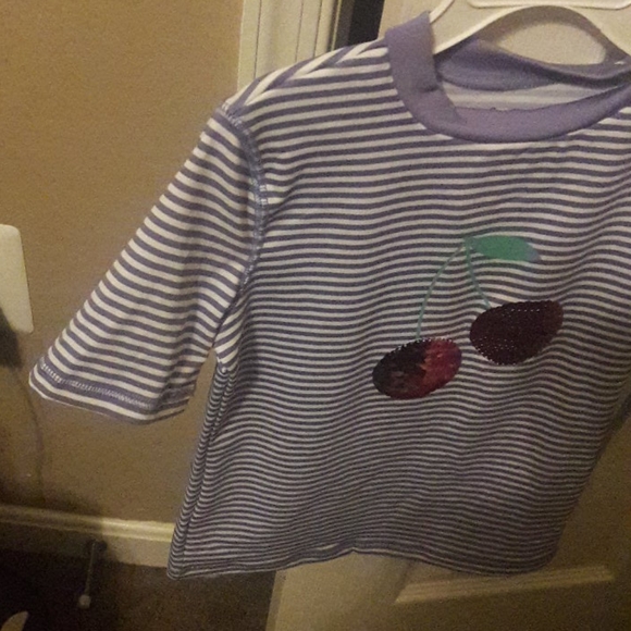 Girl's Cat & Jack brand short sleeve top with sequin cherries. NWT - Picture 3 of 5